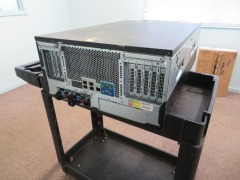 Hewlett Packard Enterprise Server, Model: TPS-F015, Storage U nit with 4 SAS 600 GB Drives, 440 x 730 x 220mm H - 4