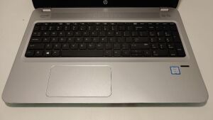 HP ProBook 450 G4 15.6in FHD i5 7200U GT930MX 256GB SSD - 2