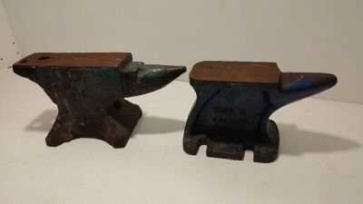 2 x Anvils