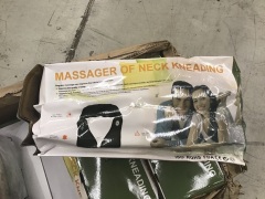 Carton 9x Neck Massagers - 3