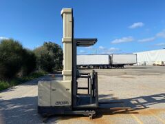 Crown SP3015-30 Order Picker - 2