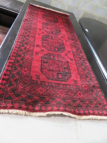 Persian Rug, KA8XCXZU, Hallway Runner, Red & Black Pakistan Wool Pile, 1870mm L x 790mm W