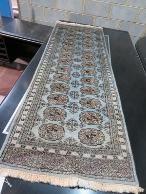 Persian Rug, KOXQUXJO, Hallway Runner, Greys & Cream Pakistan Pure Wool Pile BOKHARA, 1880mm L x 650mm W