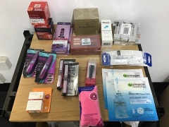 Cosmetics Gift Pack - 2