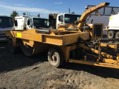 2002 AJ Tow Behind Combination Roller