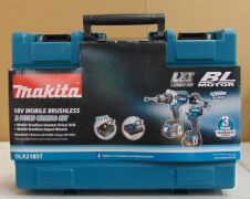 Makita, COMBO KIT 18V 3PC 2X5.0AH, Model: DLX2185T - 2